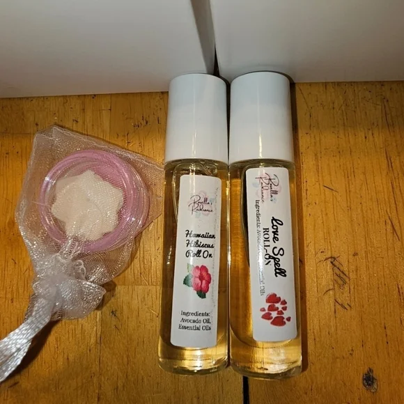 11 Piece Halloween Themed Body Butter & Rollerball Set ๐๐ฝ๐งโโ๏ธ - Picture 7 of 7